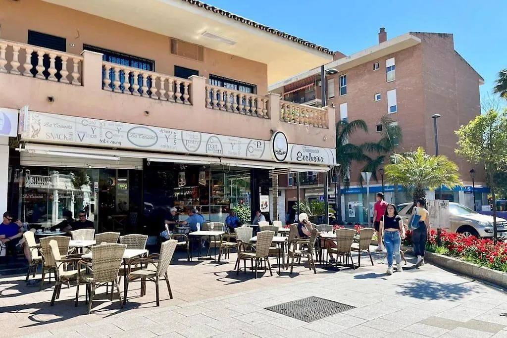 Cozy Central Studio Near The Beach Benalmadena Apartment